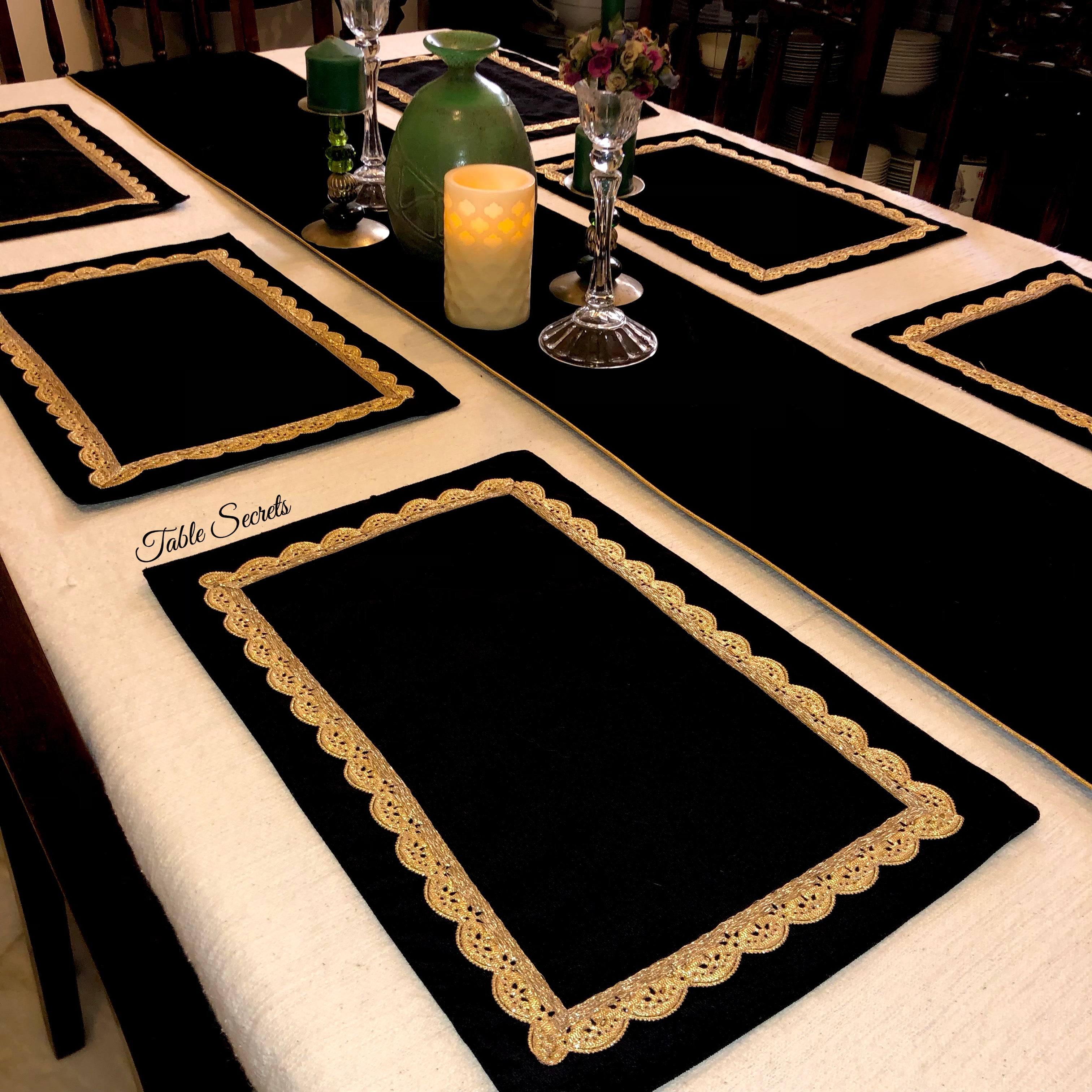Velvet & Gold Laced Runner & Mat (Set) niazis.pk