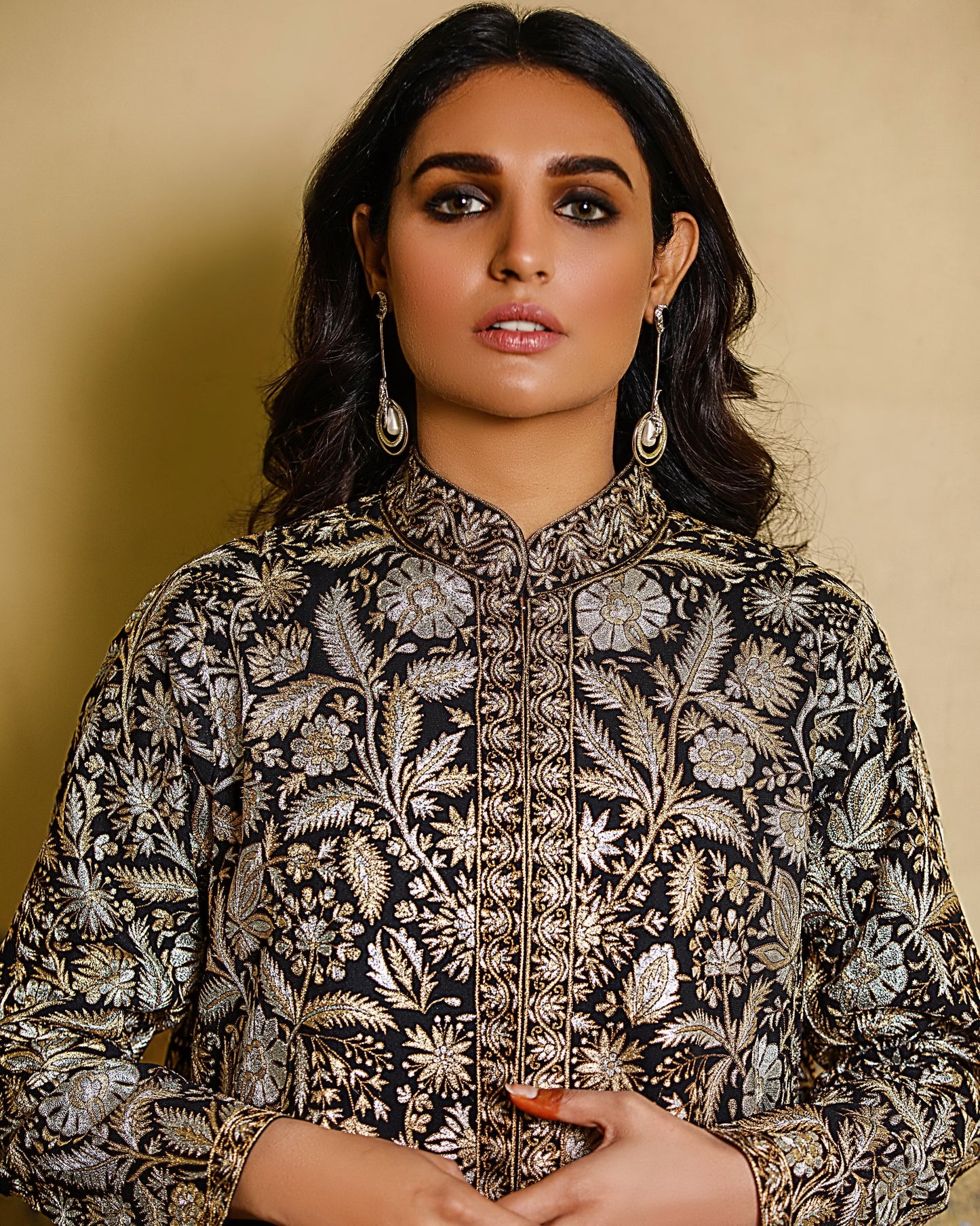 Aamna Ilyas Amna Jacket Embroidery Pakistan Fashion Aafrinish Fine hand embroidery kashmiri Black Jacket Gold Silver Zari Royal Pashmina Peshmina Pitta Tilla 